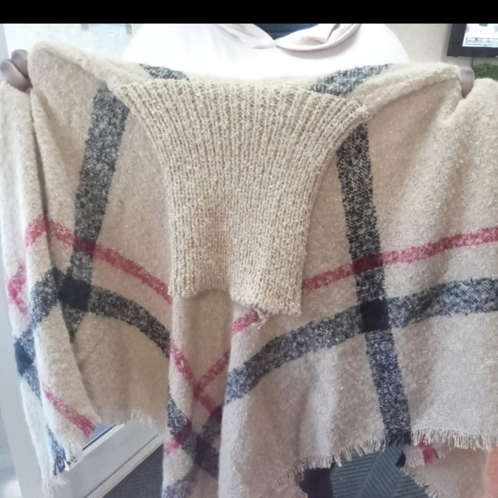 Ponchos - Picture 3 of 3